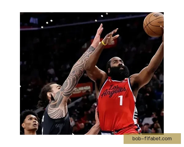 哈登：骑士生涯新高36分背后 我们需要更职业一些球权处理显得漫不经心